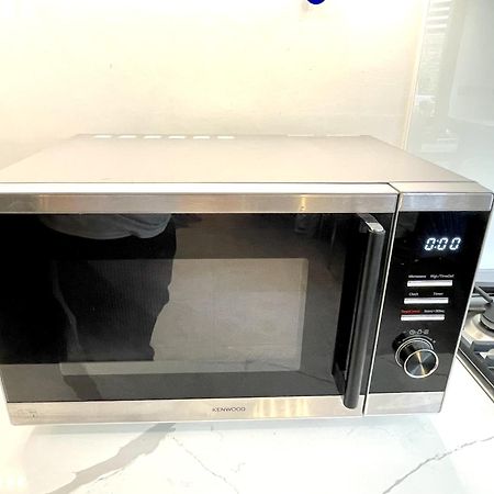 Apartamento Modern Chelsea Flat, 3Bd 2Bath, With Parking Londres Exterior foto