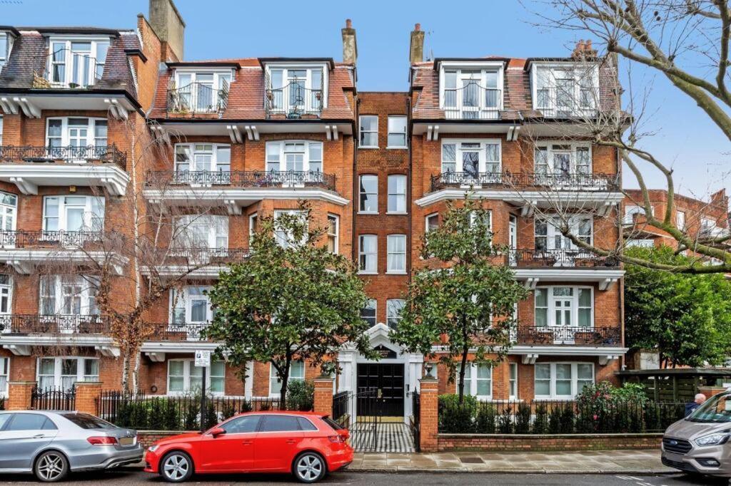 Apartamento Modern Chelsea Flat, 3Bd 2Bath, With Parking Londres Exterior foto